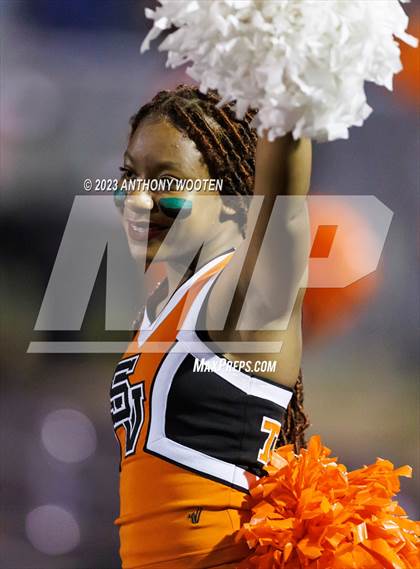 Thumbnail 3 in Seventy-First @ South View photogallery.