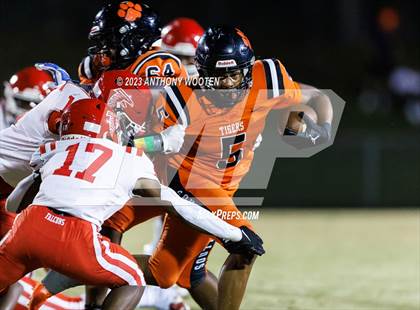 Thumbnail 3 in Seventy-First @ South View photogallery.