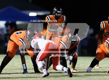 Thumbnail 2 in Seventy-First @ South View photogallery.