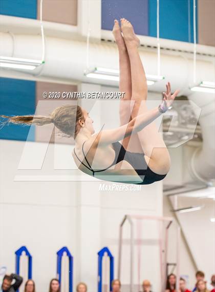 Thumbnail 2 in Cherry Creek vs Arapahoe photogallery.