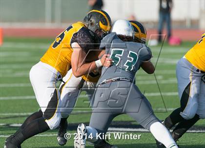 Thumbnail 1 in Del Oro vs Helix (UT Honor Bowl) photogallery.