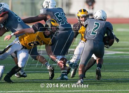 Thumbnail 2 in Del Oro vs Helix (UT Honor Bowl) photogallery.
