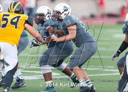 Thumbnail 1 in Del Oro vs Helix (UT Honor Bowl) photogallery.