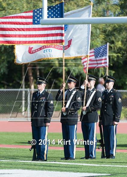Thumbnail 1 in Del Oro vs Helix (UT Honor Bowl) photogallery.