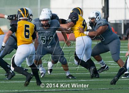 Thumbnail 1 in Del Oro vs Helix (UT Honor Bowl) photogallery.