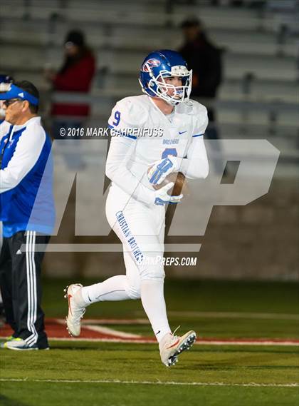 Thumbnail 1 in Oakdale vs. Christian Brothers (CIF SJS D3 Final) photogallery.