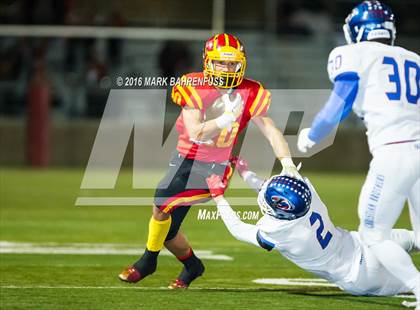 Thumbnail 3 in Oakdale vs. Christian Brothers (CIF SJS D3 Final) photogallery.