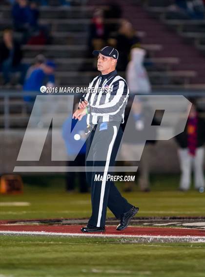 Thumbnail 3 in Oakdale vs. Christian Brothers (CIF SJS D3 Final) photogallery.