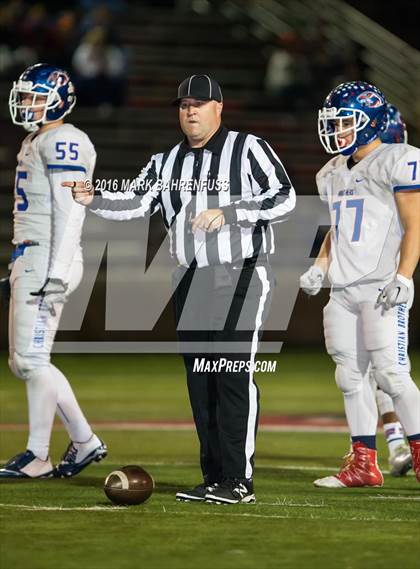 Thumbnail 3 in Oakdale vs. Christian Brothers (CIF SJS D3 Final) photogallery.