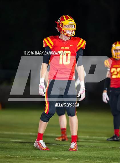 Thumbnail 2 in Oakdale vs. Christian Brothers (CIF SJS D3 Final) photogallery.