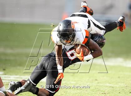 Thumbnail 1 in Rockwall vs. Lake Travis (UIL 6A Quarterfinal) photogallery.