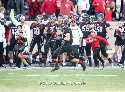 Thumbnail 3 in Rockwall vs. Lake Travis (UIL 6A Quarterfinal) photogallery.