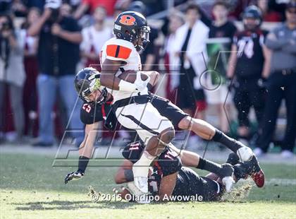 Thumbnail 3 in Rockwall vs. Lake Travis (UIL 6A Quarterfinal) photogallery.