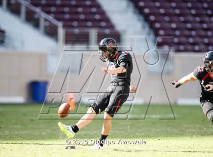 Thumbnail 1 in Rockwall vs. Lake Travis (UIL 6A Quarterfinal) photogallery.