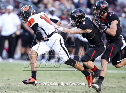 Thumbnail 3 in Rockwall vs. Lake Travis (UIL 6A Quarterfinal) photogallery.