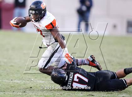 Thumbnail 3 in Rockwall vs. Lake Travis (UIL 6A Quarterfinal) photogallery.