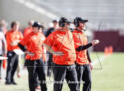 Thumbnail 3 in Rockwall vs. Lake Travis (UIL 6A Quarterfinal) photogallery.
