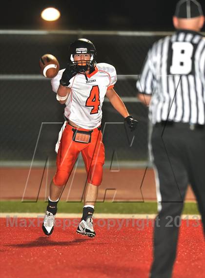 Thumbnail 2 in Nocona @ Ponder photogallery.