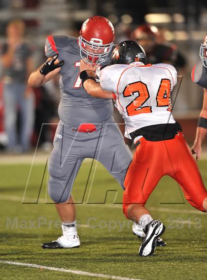 Thumbnail 1 in Nocona @ Ponder photogallery.