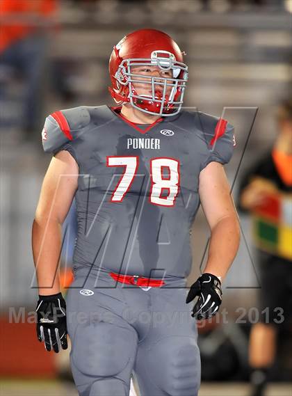 Thumbnail 1 in Nocona @ Ponder photogallery.