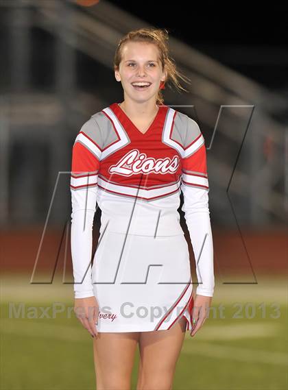 Thumbnail 1 in Nocona @ Ponder photogallery.