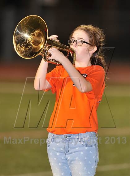 Thumbnail 2 in Nocona @ Ponder photogallery.