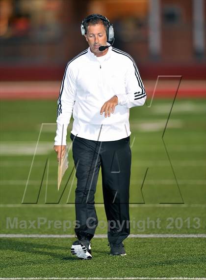 Thumbnail 2 in Nocona @ Ponder photogallery.