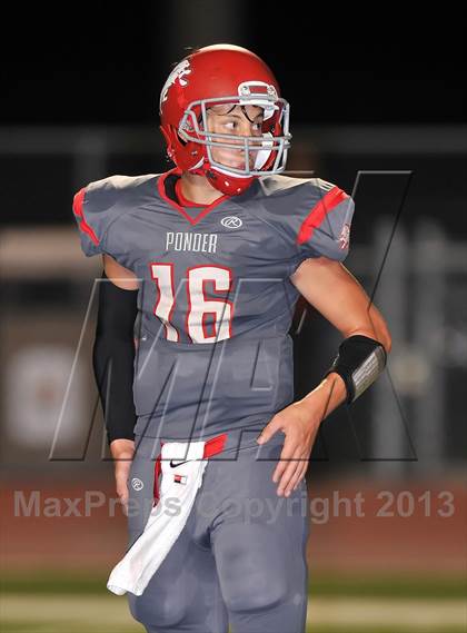 Thumbnail 1 in Nocona @ Ponder photogallery.
