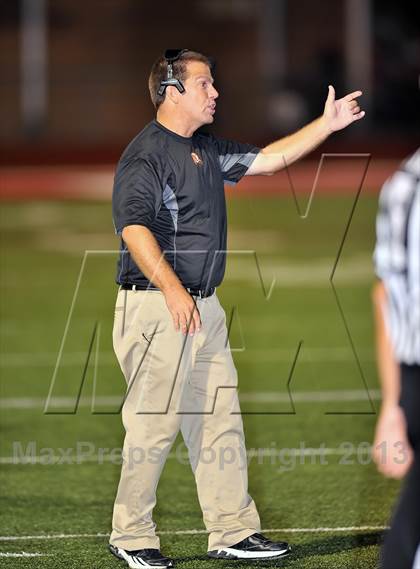 Thumbnail 2 in Nocona @ Ponder photogallery.