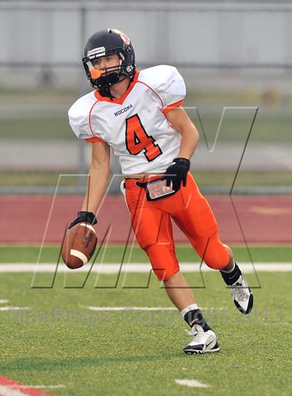 Thumbnail 2 in Nocona @ Ponder photogallery.