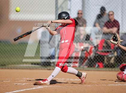 Thumbnail 1 in Mountain Ridge @ Riverton photogallery.