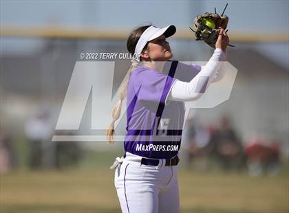Thumbnail 1 in Mountain Ridge @ Riverton photogallery.