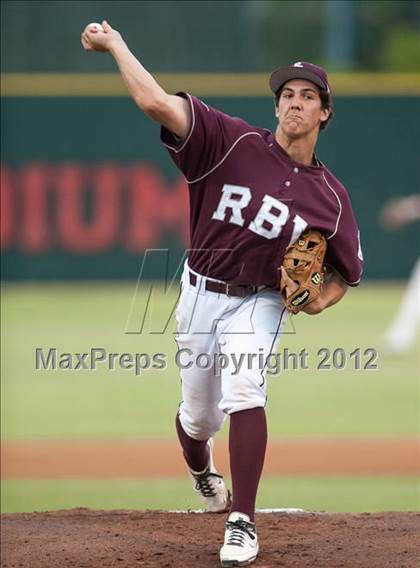 Thumbnail 1 in Rancho Buena Vista vs. Vista (CIF SDS D1 Final) photogallery.