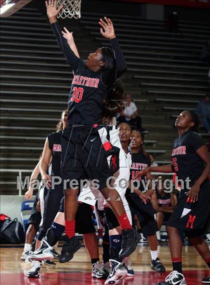 Thumbnail 2 in College Park vs MacArthur (McDonald's Texas Invitational) photogallery.