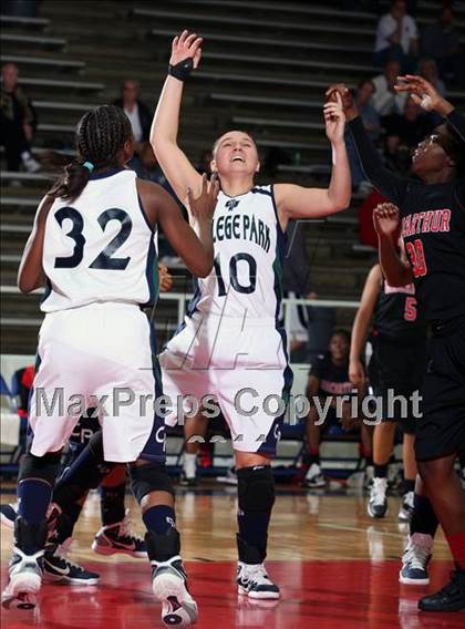 Thumbnail 1 in College Park vs MacArthur (McDonald's Texas Invitational) photogallery.