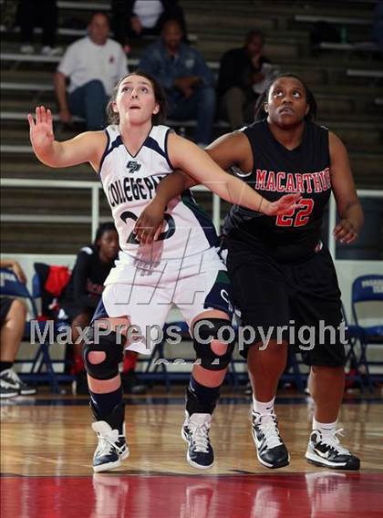 Thumbnail 1 in College Park vs MacArthur (McDonald's Texas Invitational) photogallery.