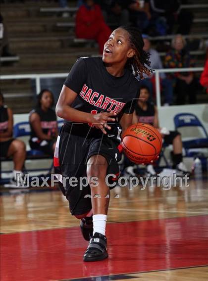 Thumbnail 1 in College Park vs MacArthur (McDonald's Texas Invitational) photogallery.