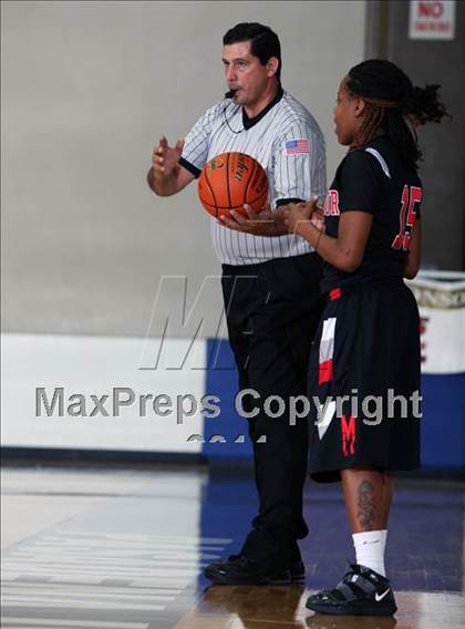 Thumbnail 2 in College Park vs MacArthur (McDonald's Texas Invitational) photogallery.