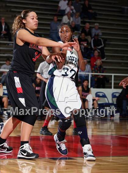 Thumbnail 3 in College Park vs MacArthur (McDonald's Texas Invitational) photogallery.