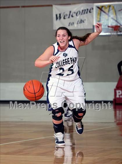 Thumbnail 2 in College Park vs MacArthur (McDonald's Texas Invitational) photogallery.