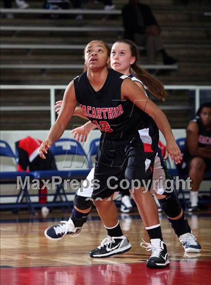 Thumbnail 3 in College Park vs MacArthur (McDonald's Texas Invitational) photogallery.