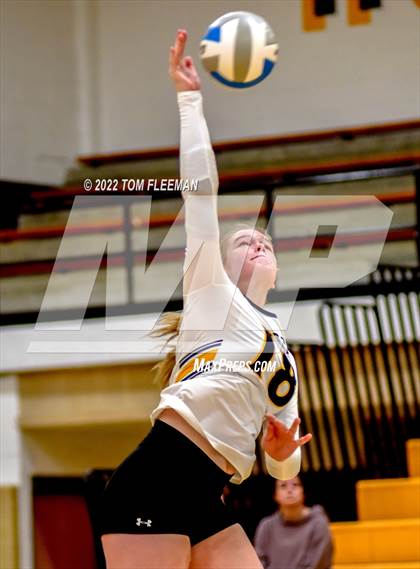 Thumbnail 3 in Mill Valley @ Shawnee Mission West photogallery.
