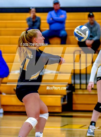 Thumbnail 1 in Mill Valley @ Shawnee Mission West photogallery.