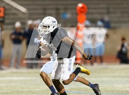 Thumbnail 2 in Bell @ Hebron photogallery.