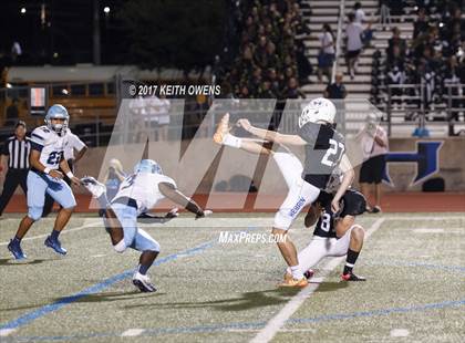 Thumbnail 2 in Bell @ Hebron photogallery.