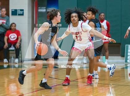 Thumbnail 3 in Hamilton Southeastern @ Lawrence North photogallery.