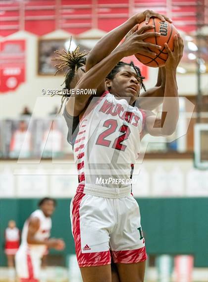 Thumbnail 3 in Hamilton Southeastern @ Lawrence North photogallery.