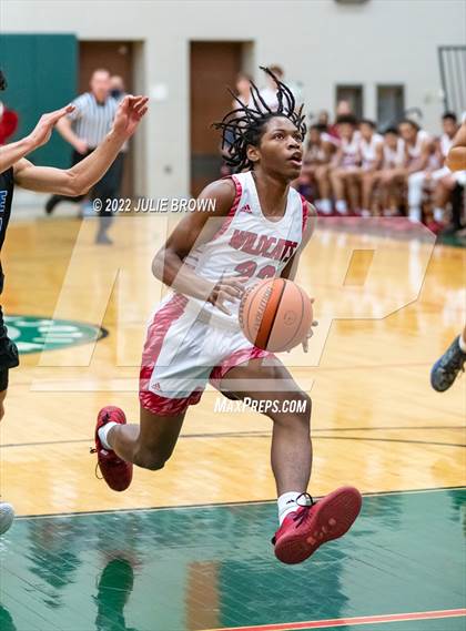 Thumbnail 1 in Hamilton Southeastern @ Lawrence North photogallery.