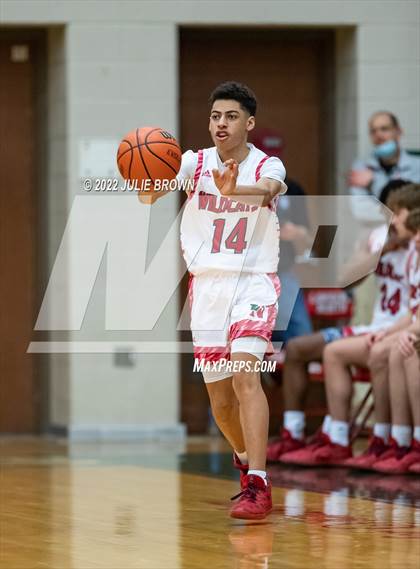 Thumbnail 1 in Hamilton Southeastern @ Lawrence North photogallery.