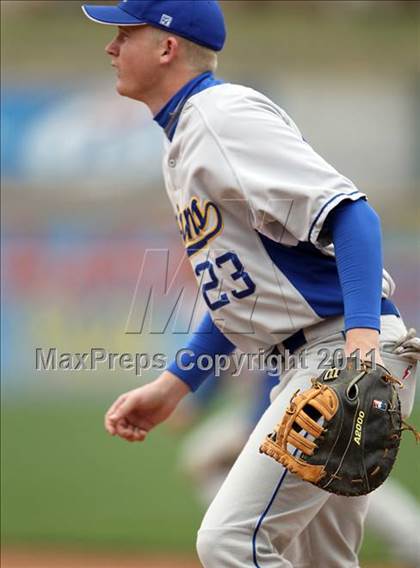 Thumbnail 3 in McNeil vs. Anderson (Rock Hardball Classic) photogallery.